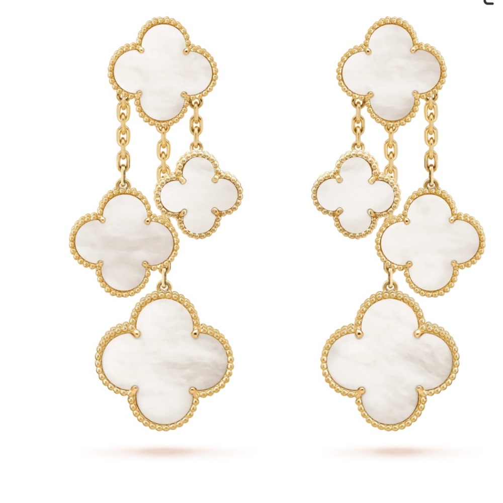 4 Motif Gold magic Alhambra Clover Earrings